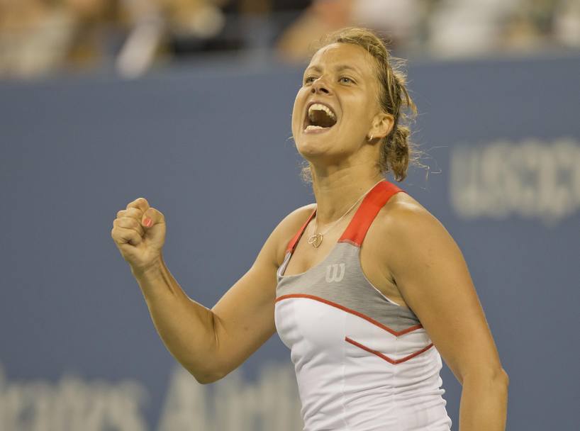 La Zahlavova Strycova dopo la vittoria nel secondo set contro Eugenie Bouchard. Reuters